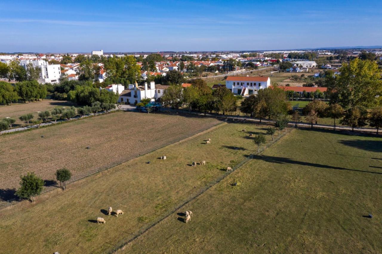 Qsf Agro Turismo Quinta Da Sagrada Familia Villa Evora Exterior photo